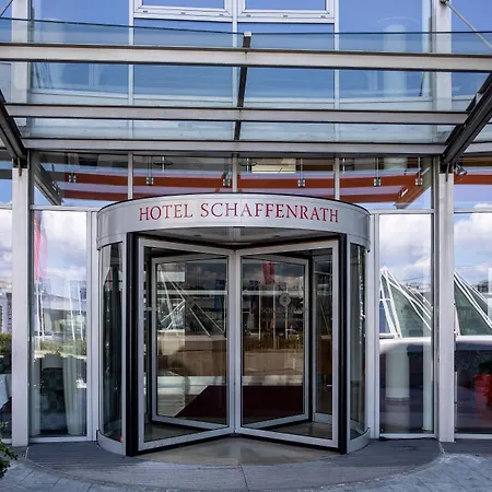 Amadeo Schaffenrath 4*