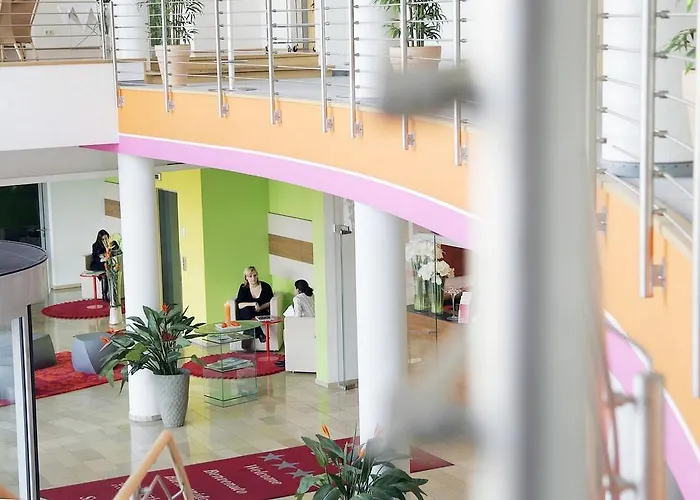 アマデオ シャッフェンラス 4*