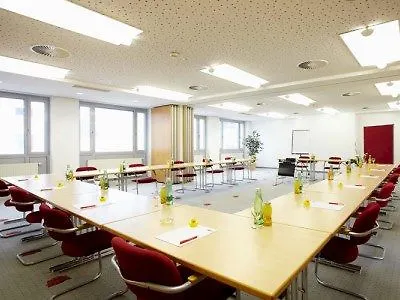 アマデオ シャッフェンラス